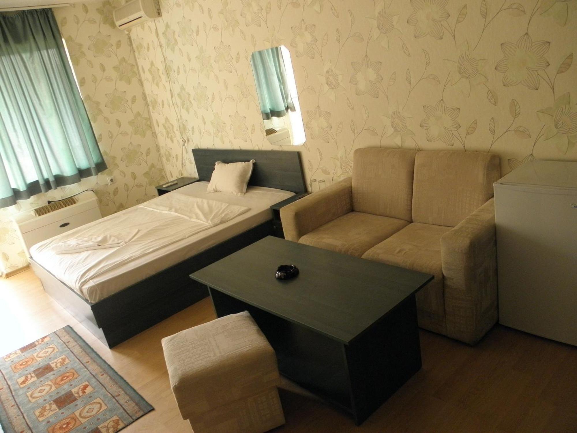 Hotel Pilevski Yukarı Cuma Dış mekan fotoğraf